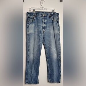 Classic Levi’s 501 men’s jeans.  Size 38x32
